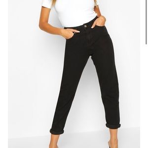 Boohoo High-rise Black Mom jeans
